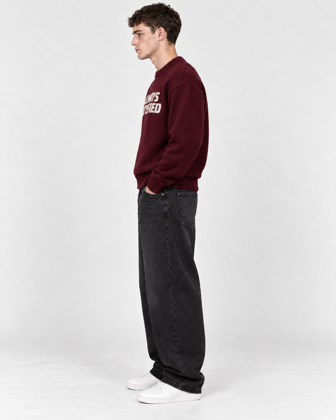 Hilo Graphic Jumper - Burgundy